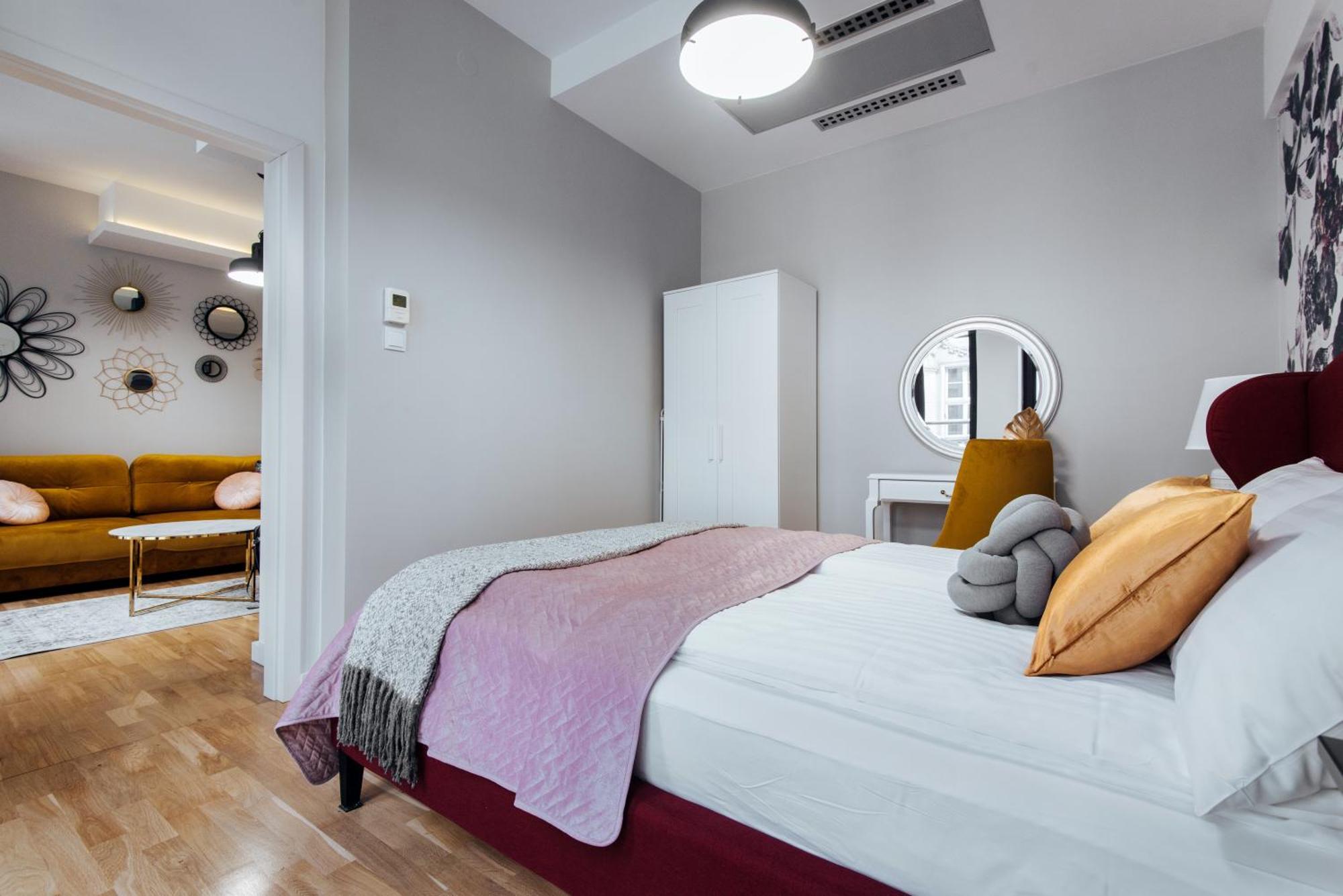 Apartamenty Wielopole Cracóvia Exterior foto